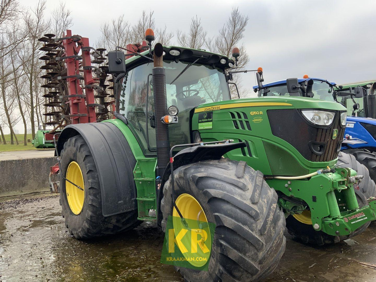 John Deere 6150R - Máy cày: hình 2 John Deere 6150R - Máy cày: hình 2