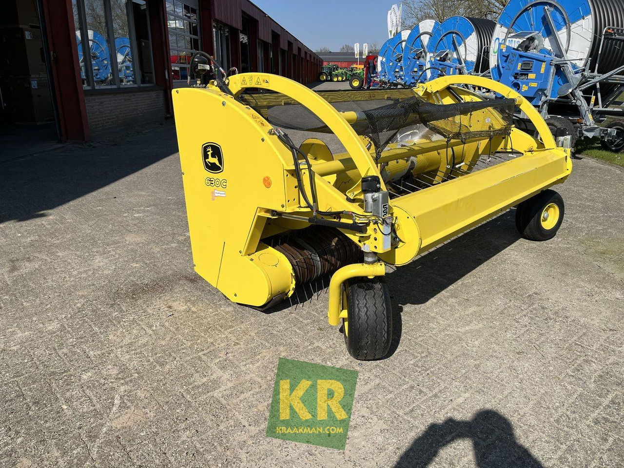 John Deere 630C - Đính kèm máy gặt đập thức ăn gia súc: hình 2 John Deere 630C - Đính kèm máy gặt đập thức ăn gia súc: hình 2
