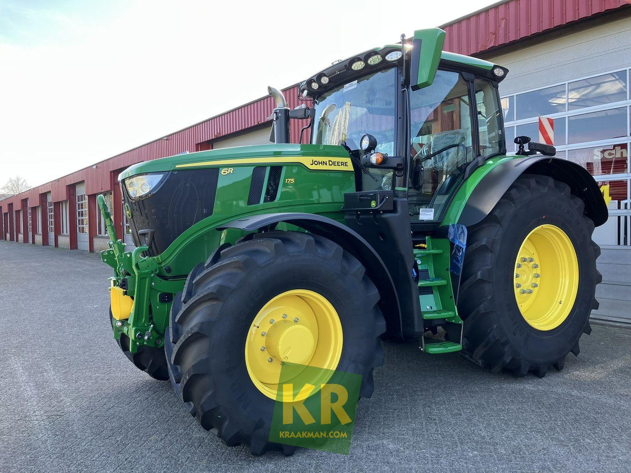 John Deere 6R 175 - Máy cày: hình 1 John Deere 6R 175 - Máy cày: hình 1