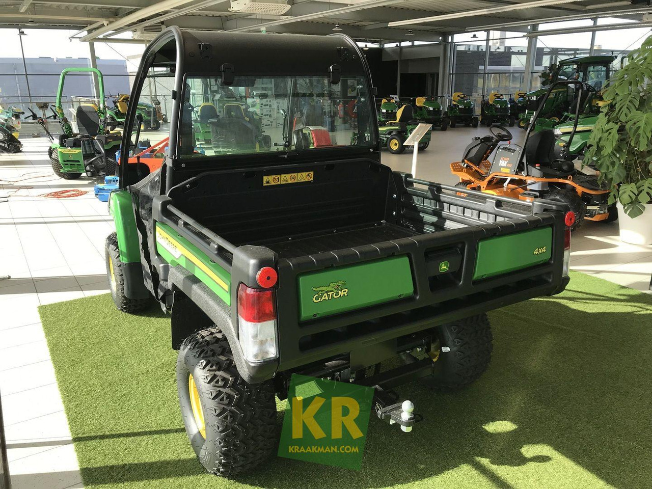 John Deere HPX815E - ATV/ Xe 4 bánh: hình 4 John Deere HPX815E - ATV/ Xe 4 bánh: hình 4
