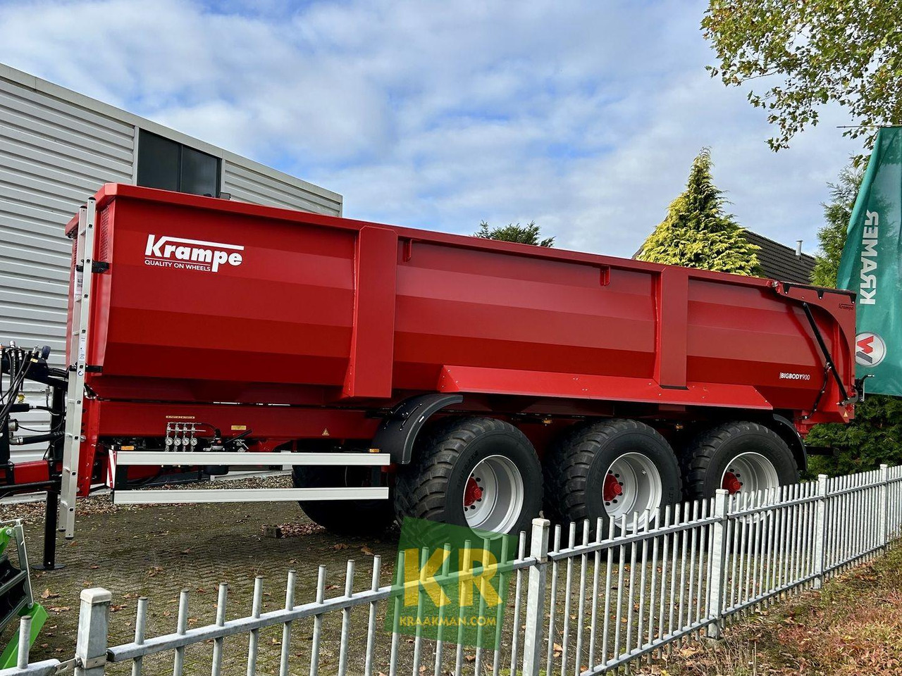 Krampe BIG BODY 900 - Toa kéo nhỏng/ Xe đổ: hình 1 Krampe BIG BODY 900 - Toa kéo nhỏng/ Xe đổ: hình 1