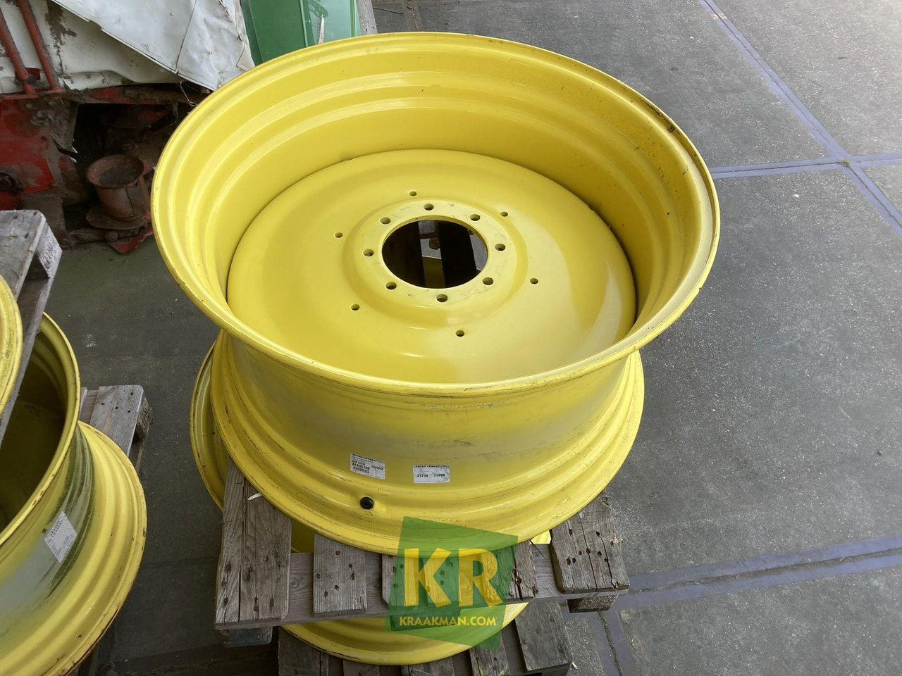 18 X 38 velg John Deere - Máy móc khác: hình 1 18 X 38 velg John Deere - Máy móc khác: hình 1