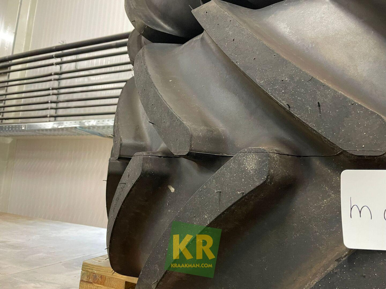 Michelin Multibib 540/65R24 - Bánh xe cho Máy móc nông nghiệp: hình 2 Michelin Multibib 540/65R24 - Bánh xe cho Máy móc nông nghiệp: hình 2