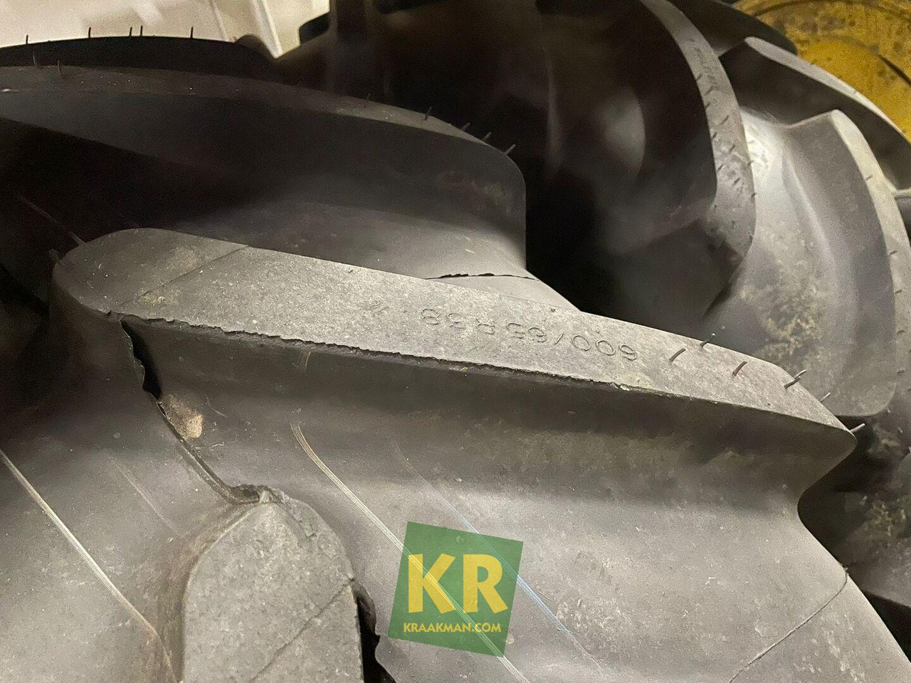 Michelin Multibib 600/65R38 - Bánh xe cho Máy móc nông nghiệp: hình 2 Michelin Multibib 600/65R38 - Bánh xe cho Máy móc nông nghiệp: hình 2