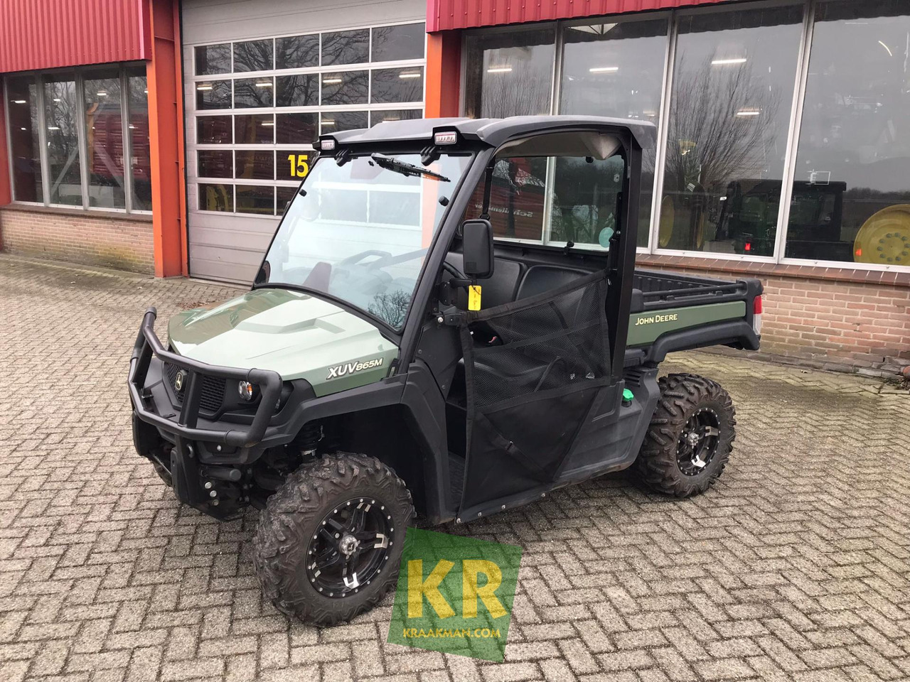 XUV865M John Deere - ATV/ Xe 4 bánh: hình 1 XUV865M John Deere - ATV/ Xe 4 bánh: hình 1