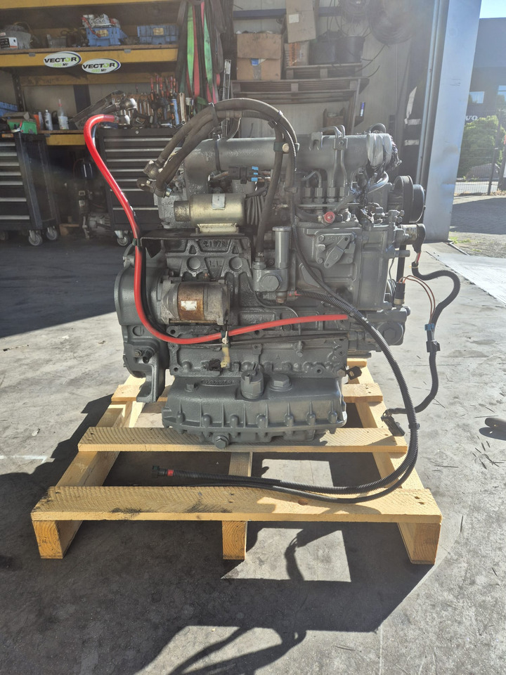 Vector 1950 Engine - Động cơ: hình 4 Vector 1950 Engine - Động cơ: hình 4