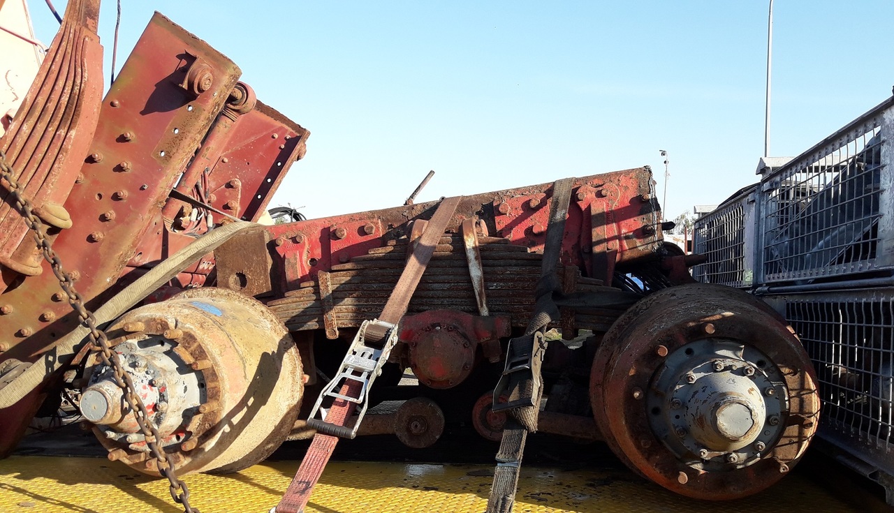 SCANIA 113 143 6x4 6x6 8x4 8x8 - Trục và các bộ phận cho Xe tải: hình 1 SCANIA 113 143 6x4 6x6 8x4 8x8 - Trục và các bộ phận cho Xe tải: hình 1