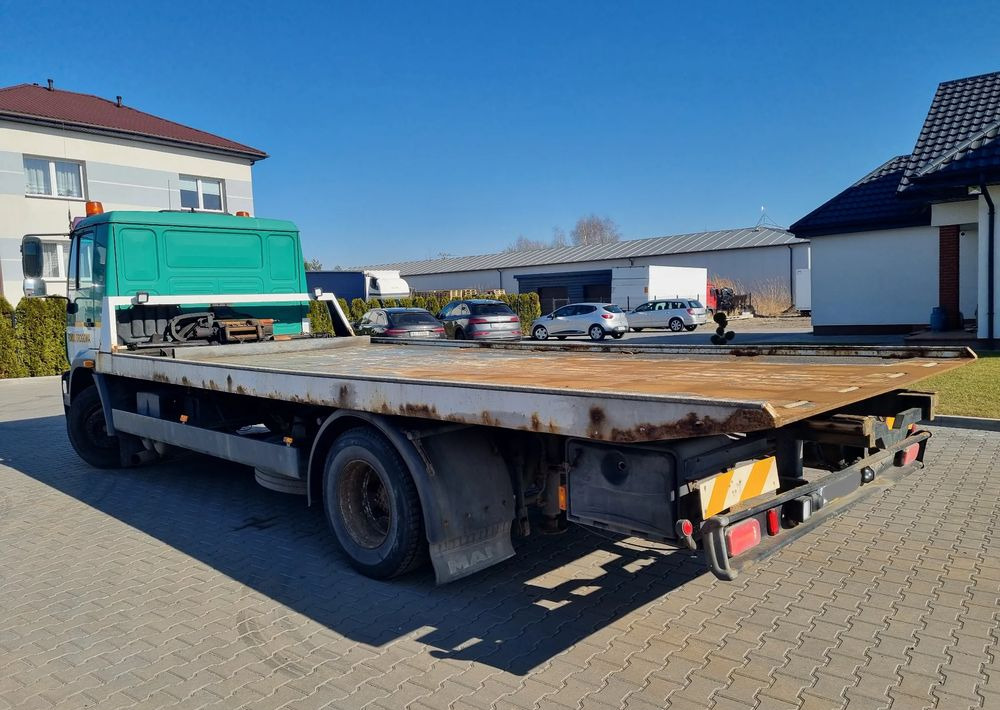 MAN LE 15 220 - Xe tải kéo: hình 5 MAN LE 15 220 - Xe tải kéo: hình 5