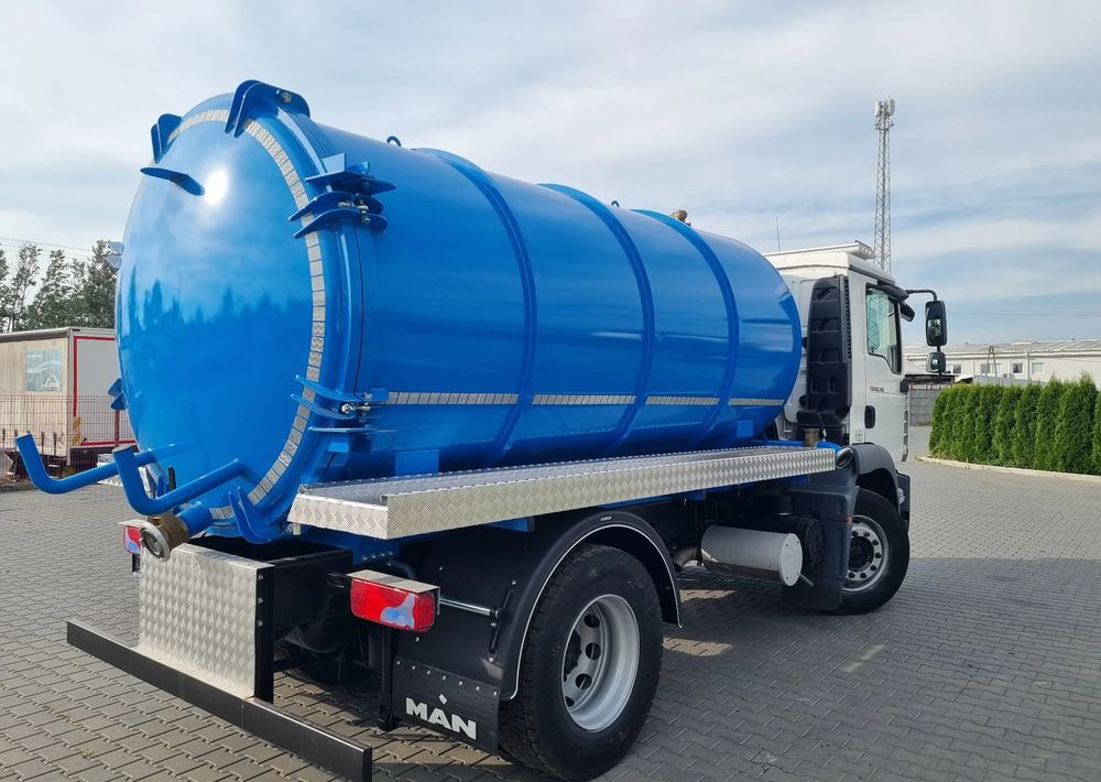 MAN TGM 18 340 - Xe tải chở rác: hình 3 MAN TGM 18 340 - Xe tải chở rác: hình 3