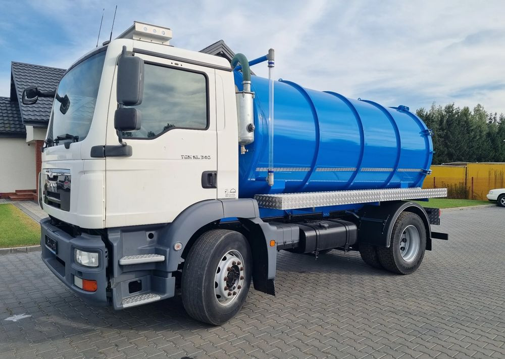 MAN TGM 18 340 - Xe tải chở rác: hình 1 MAN TGM 18 340 - Xe tải chở rác: hình 1