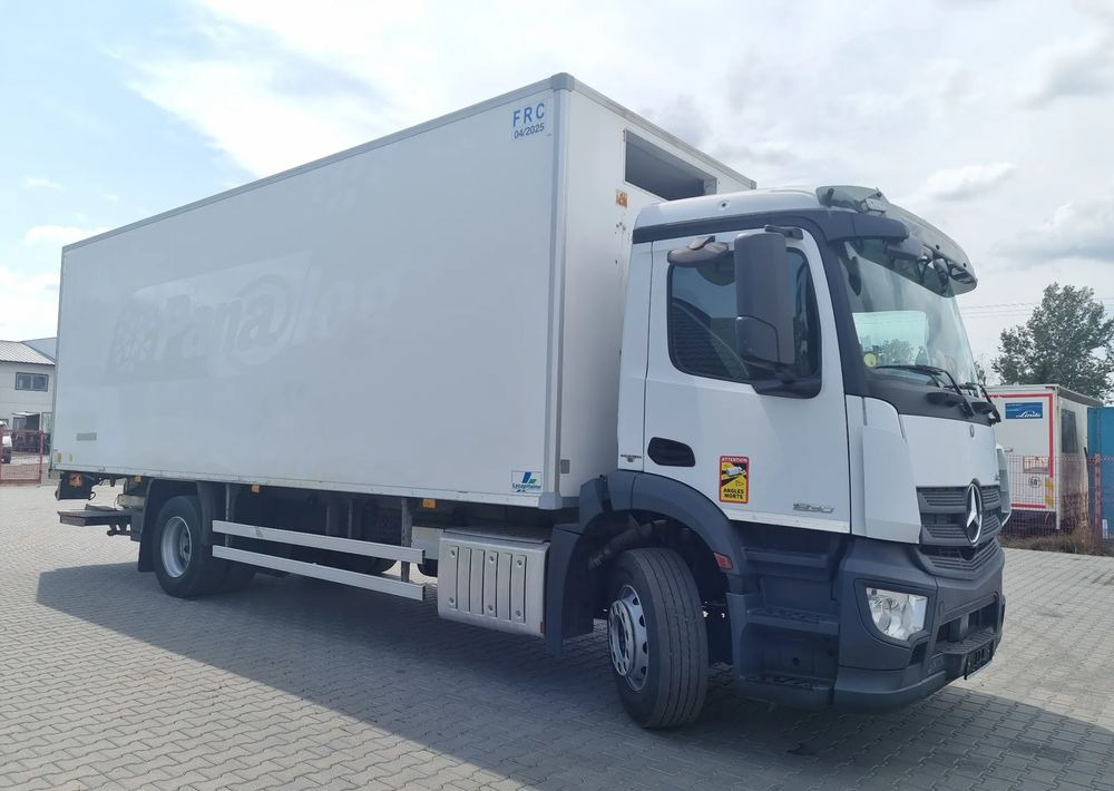 Mercedes-Benz Antos 1830 - Xe tải đông lạnh: hình 2 Mercedes-Benz Antos 1830 - Xe tải đông lạnh: hình 2