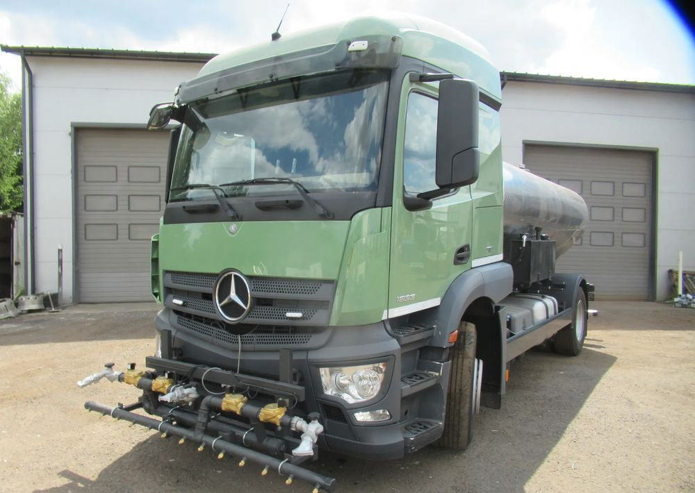 Mercedes-Benz Antos 1830 - Xe tải chở rác: hình 1 Mercedes-Benz Antos 1830 - Xe tải chở rác: hình 1