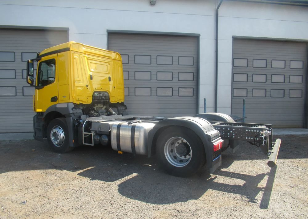 Mercedes-Benz Antos 1830 rozstaw osi 3,60 - Xe tải khung gầm: hình 1 Mercedes-Benz Antos 1830 rozstaw osi 3,60 - Xe tải khung gầm: hình 1