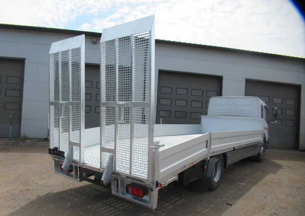 Mercedes-Benz Atego 1224 - Xe tải kéo: hình 1 Mercedes-Benz Atego 1224 - Xe tải kéo: hình 1