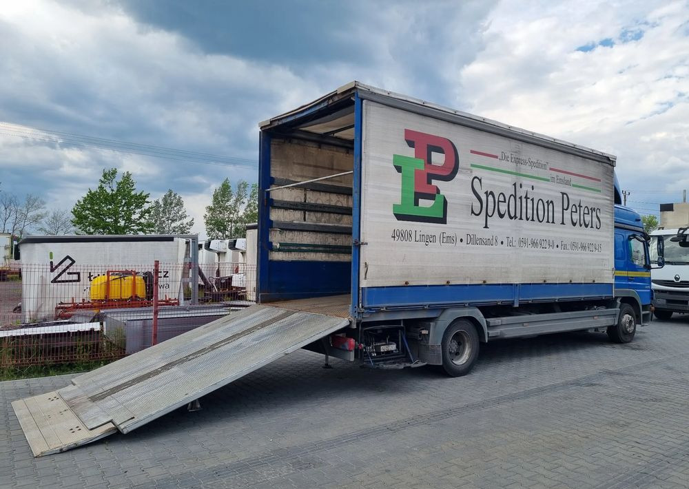 Mercedes-Benz Atego 1229 - Xe tải kéo: hình 3 Mercedes-Benz Atego 1229 - Xe tải kéo: hình 3