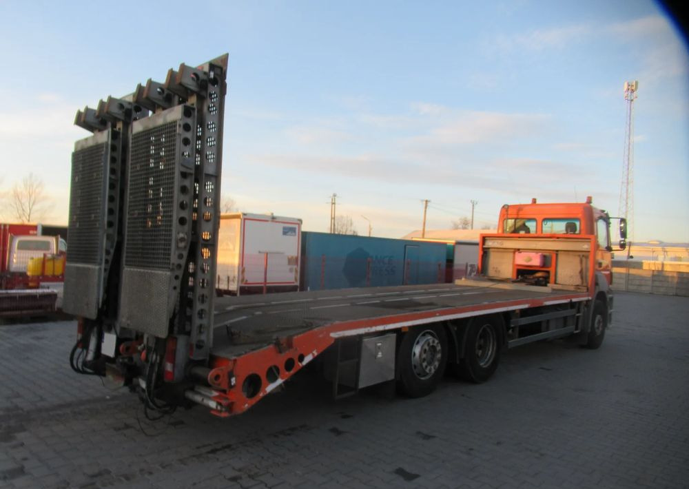 Mercedes-Benz Axor 2540 - Xe tải kéo: hình 2 Mercedes-Benz Axor 2540 - Xe tải kéo: hình 2