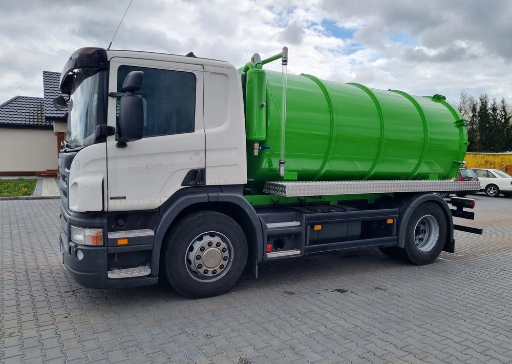 Scania P360 - Xe tải chở rác: hình 1 Scania P360 - Xe tải chở rác: hình 1