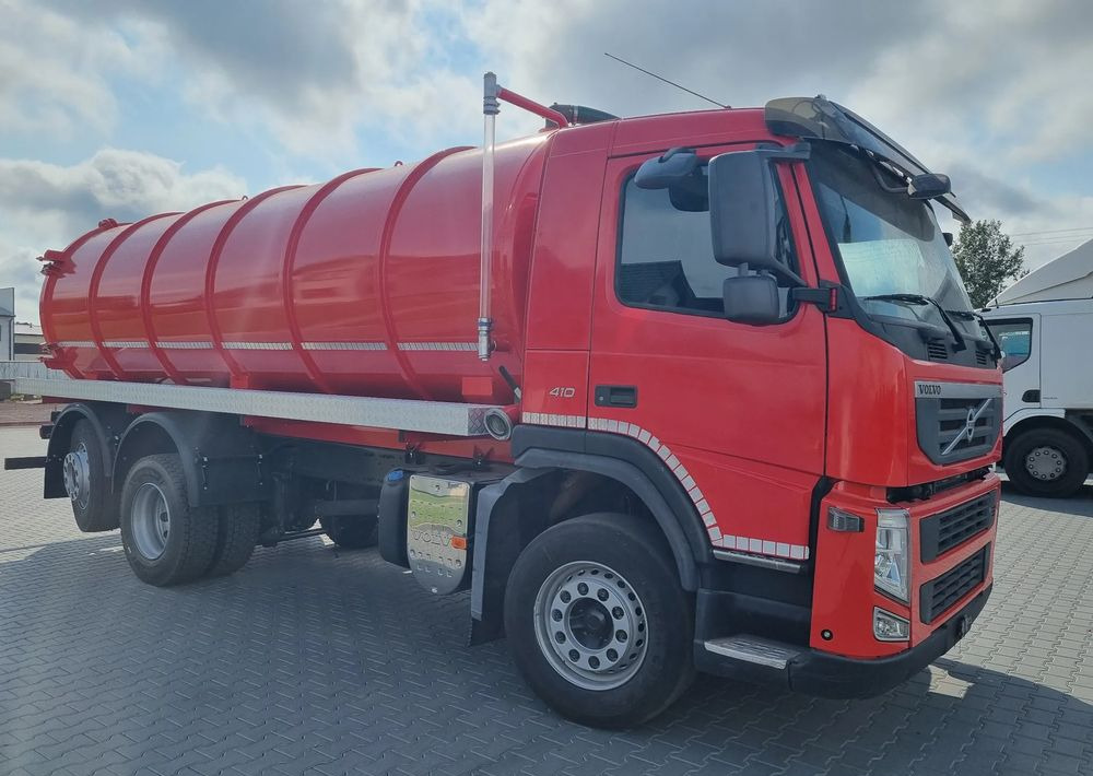 Volvo FM 410 - Xe tải chở rác: hình 2 Volvo FM 410 - Xe tải chở rác: hình 2