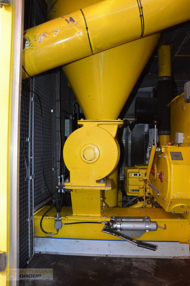 Gmelin FD 3011 - Xe trộn thức ăn gia súc: hình 5 Gmelin FD 3011 - Xe trộn thức ăn gia súc: hình 5