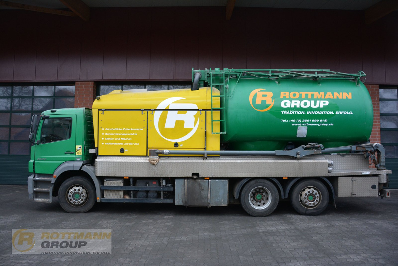 Tropper MMX 12016 - Xe trộn thức ăn gia súc: hình 2 Tropper MMX 12016 - Xe trộn thức ăn gia súc: hình 2