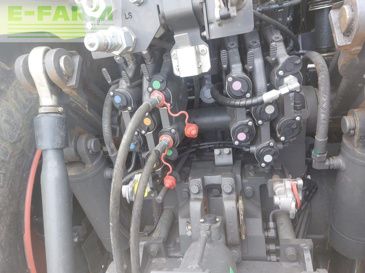 CLAAS Axion 960 - Máy cày: hình 5 CLAAS Axion 960 - Máy cày: hình 5