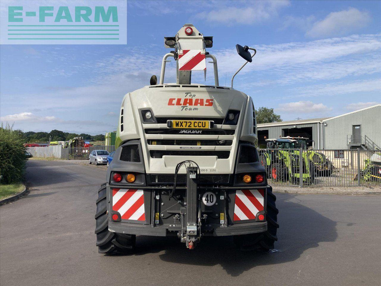 CLAAS JAGUAR 880 - STAGE V 4WD - Máy gặt đập thức ăn gia súc: hình 5 CLAAS JAGUAR 880 - STAGE V 4WD - Máy gặt đập thức ăn gia súc: hình 5