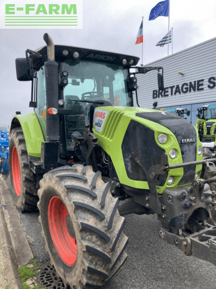 CLAAS arion 520 t4i - Máy cày: hình 1 CLAAS arion 520 t4i - Máy cày: hình 1