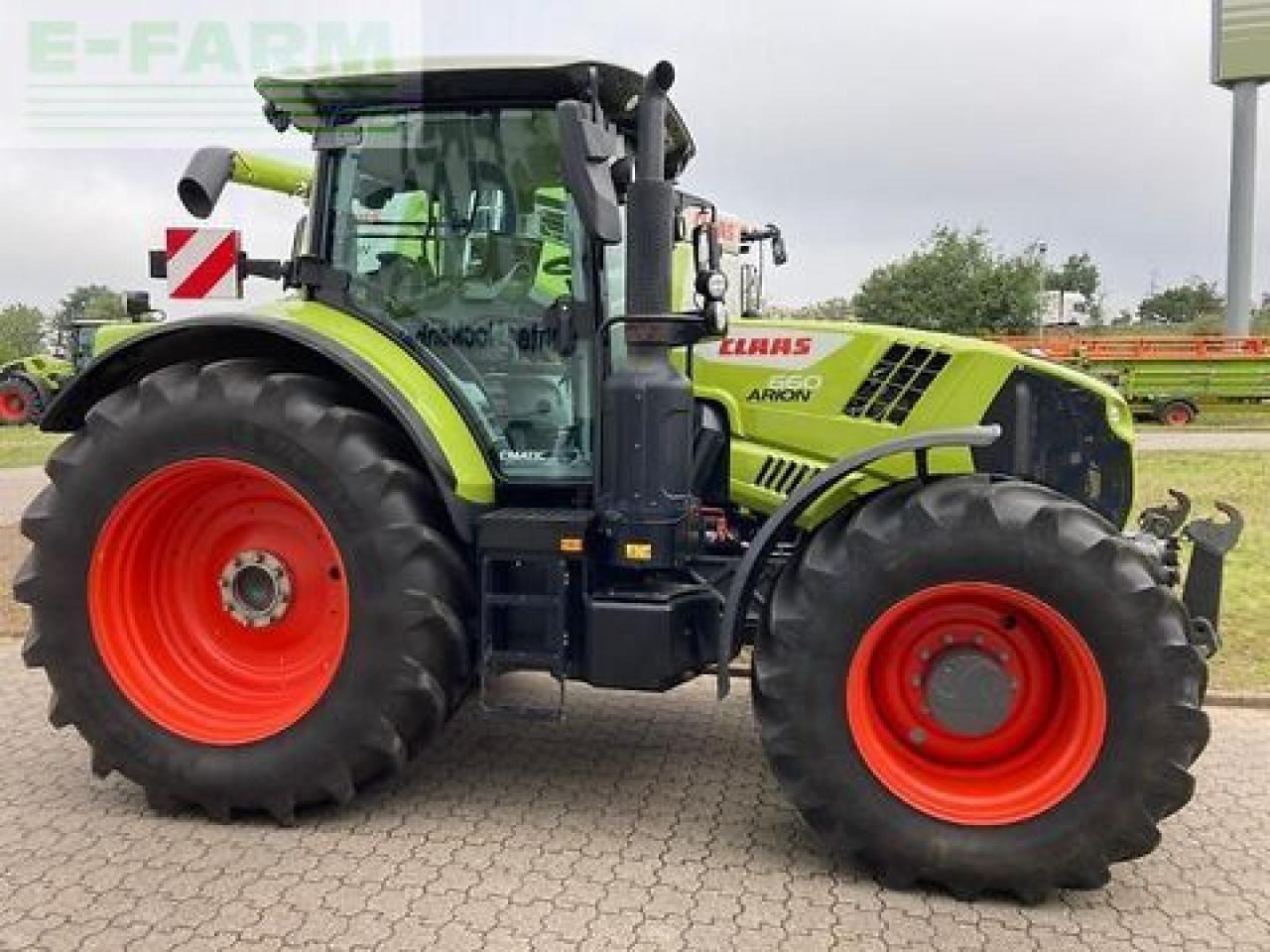 CLAAS arion 660 cmatic cebis CMATIC CEBIS - Máy cày: hình 4 CLAAS arion 660 cmatic cebis CMATIC CEBIS - Máy cày: hình 4