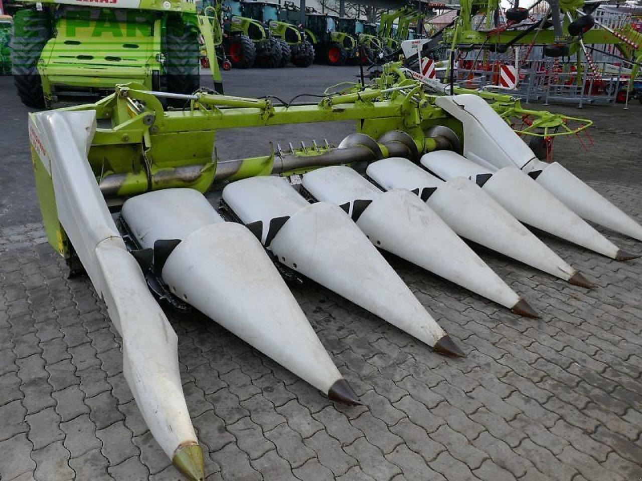 CLAAS conspeed 6-75 fc - Đính kèm máy gặt đập thức ăn gia súc: hình 2 CLAAS conspeed 6-75 fc - Đính kèm máy gặt đập thức ăn gia súc: hình 2