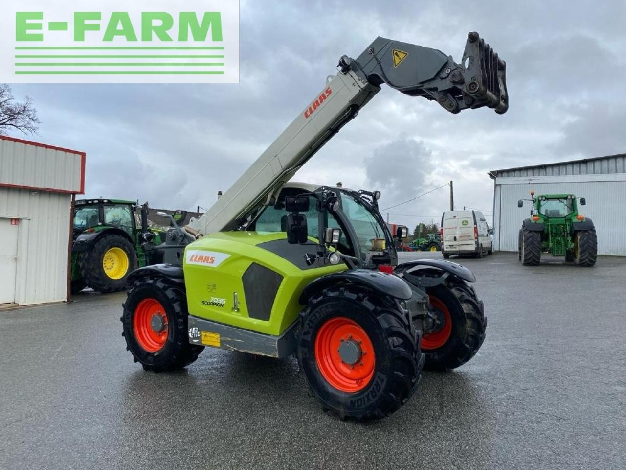 CLAAS scorpion 7035 - Xe nhấc hình viễn vọng kính: hình 1 CLAAS scorpion 7035 - Xe nhấc hình viễn vọng kính: hình 1