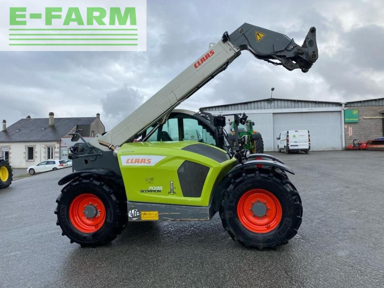 CLAAS scorpion 7035 - Xe nhấc hình viễn vọng kính: hình 3 CLAAS scorpion 7035 - Xe nhấc hình viễn vọng kính: hình 3