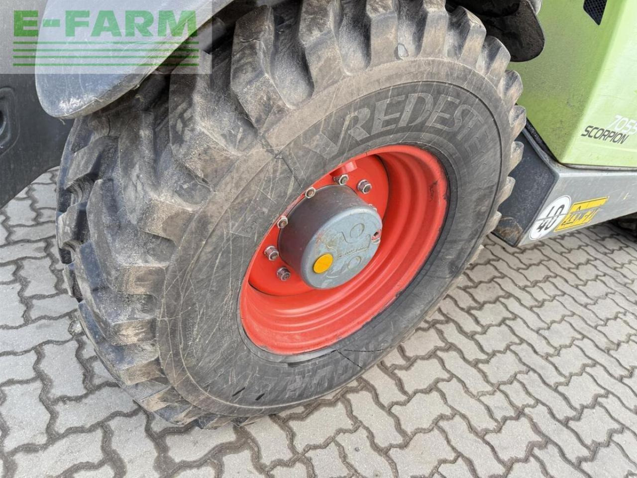 Xe nhấc hình viễn vọng kính CLAAS scorpion 7055 agri: hình 15