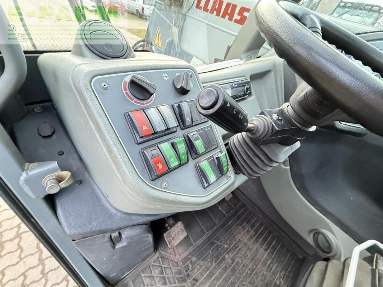 Xe nhấc hình viễn vọng kính CLAAS scorpion 7055 agri: hình 10
