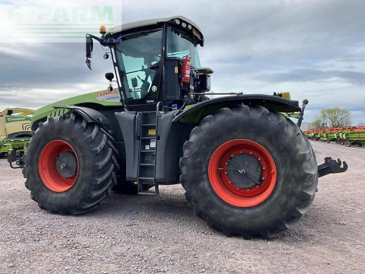 Máy cày CLAAS xerion 4000 trac TRAC: hình 6