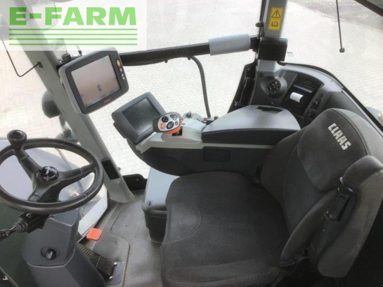 Máy cày CLAAS xerion 4000 trac TRAC: hình 7