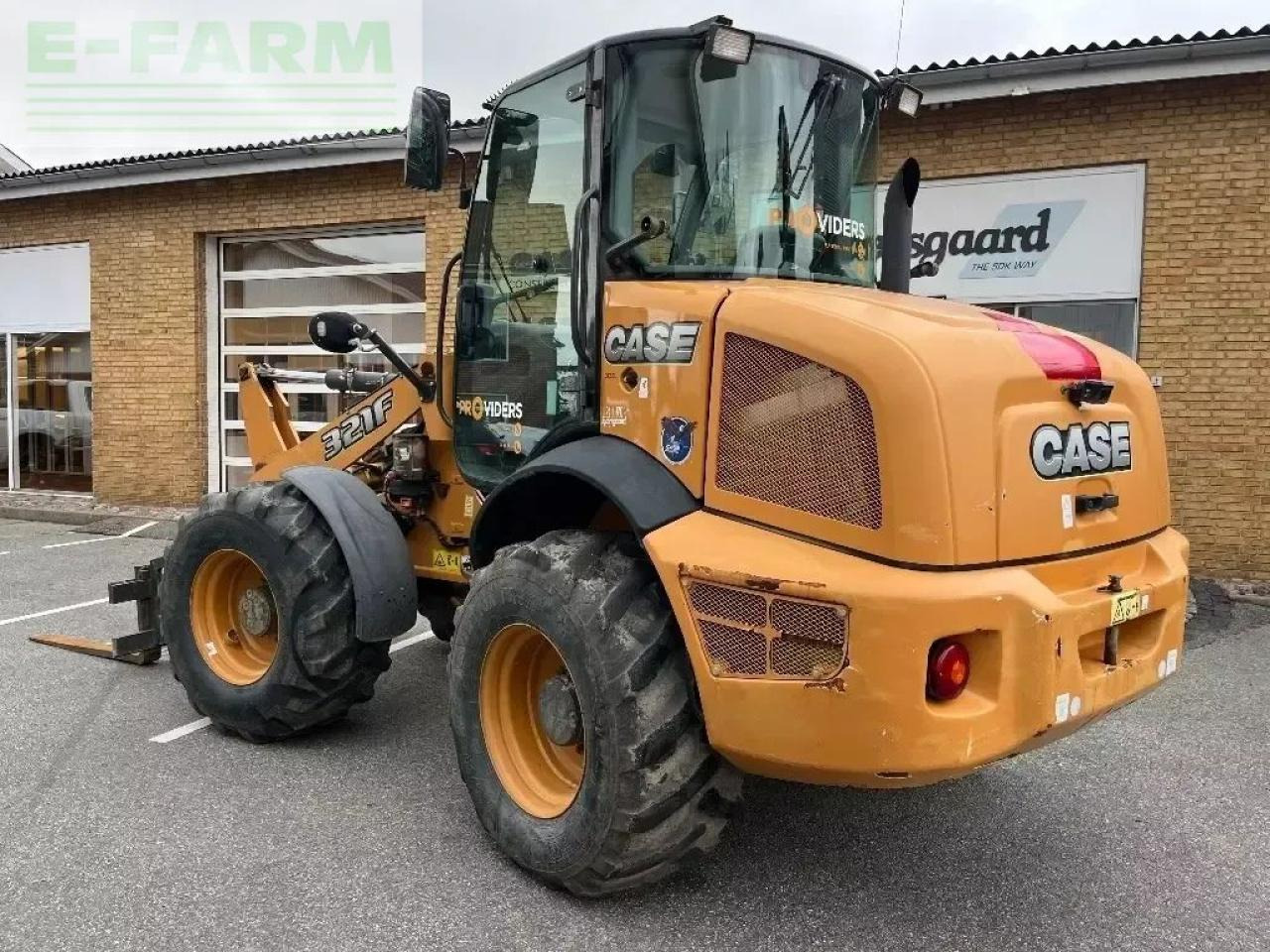 Case-IH 321 f - Máy xúc mini: hình 3 Case-IH 321 f - Máy xúc mini: hình 3