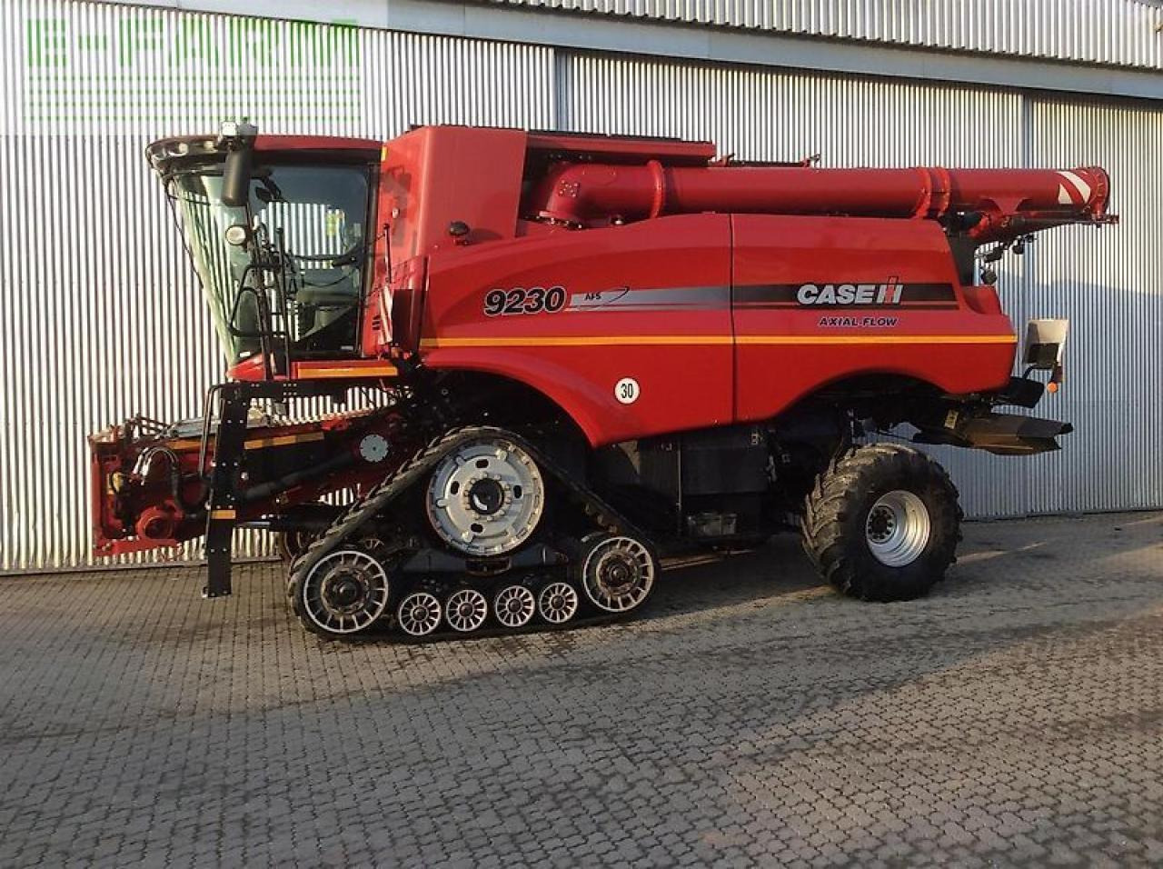 Case-IH axial 9230 - Máy gặt đập: hình 3 Case-IH axial 9230 - Máy gặt đập: hình 3