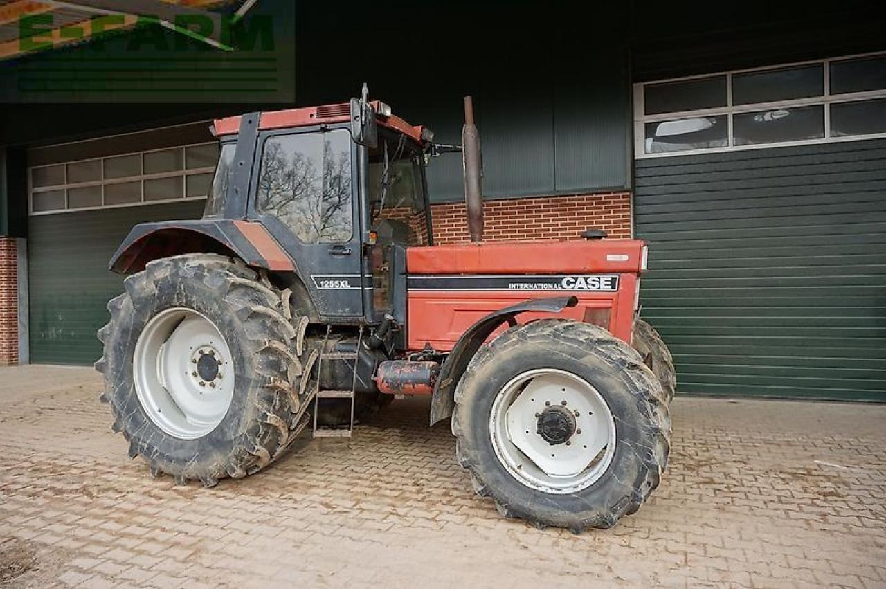 Case-IH ihc 1255 xl - Máy cày: hình 1 Case-IH ihc 1255 xl - Máy cày: hình 1