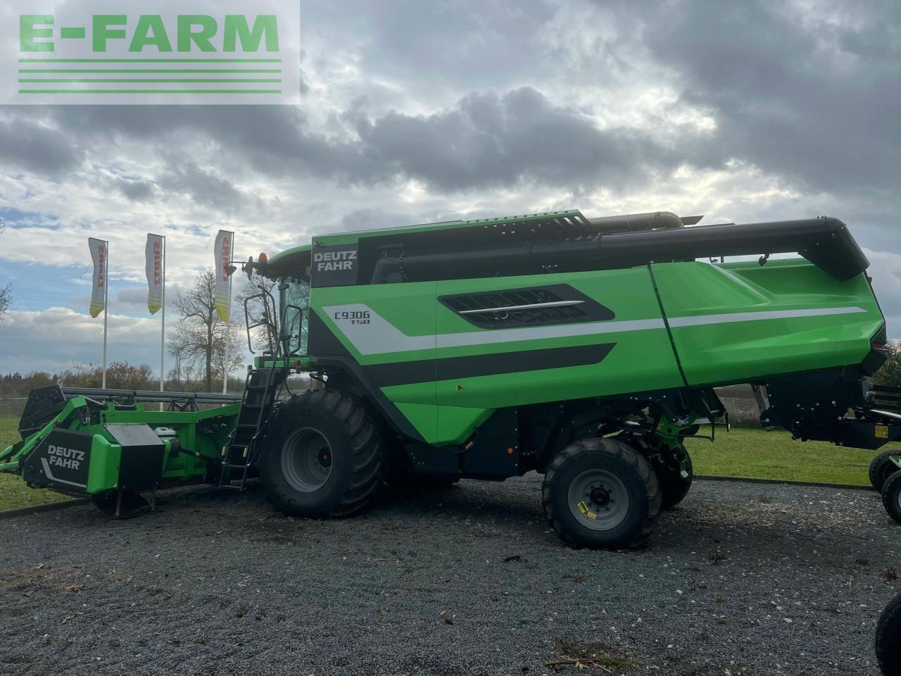 Deutz-Fahr c 9306 tsb - Máy gặt đập: hình 4 Deutz-Fahr c 9306 tsb - Máy gặt đập: hình 4