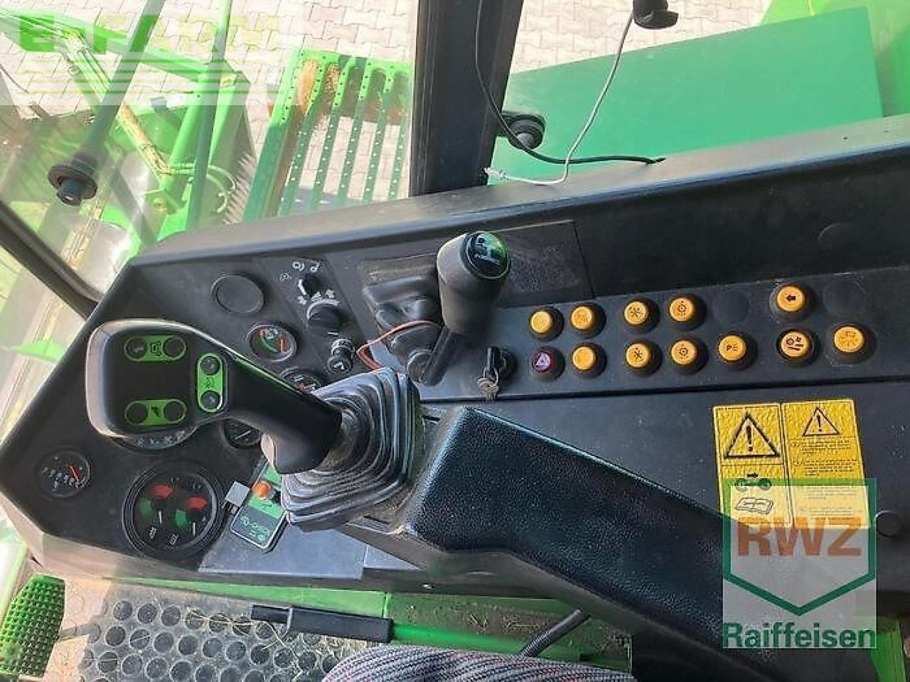 Máy gặt đập Deutz-Fahr starliner 4040: hình 9 Máy gặt đập Deutz-Fahr starliner 4040: hình 9