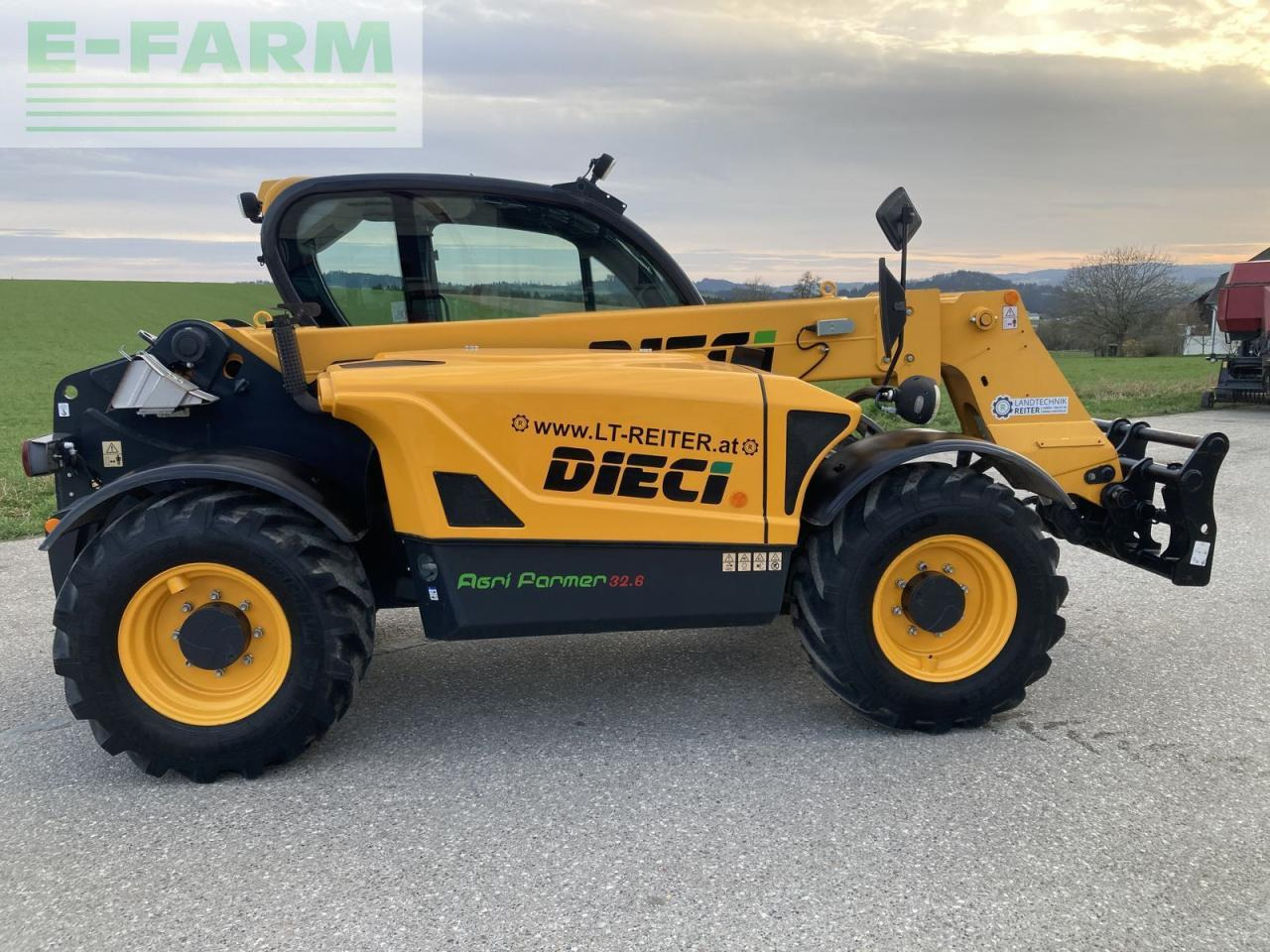 Dieci agri farmer 32-6 - Xe nhấc hình viễn vọng kính: hình 2 Dieci agri farmer 32-6 - Xe nhấc hình viễn vọng kính: hình 2