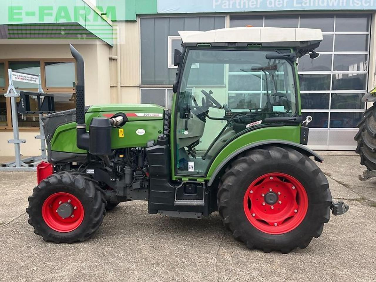 Fendt 209 v vario gen3 V - Máy cày: hình 3 Fendt 209 v vario gen3 V - Máy cày: hình 3