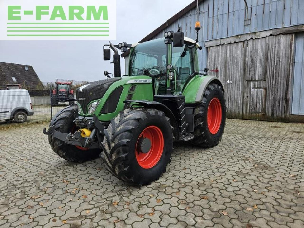 Fendt 724 vario mit frontzapfwelle - Máy cày: hình 1 Fendt 724 vario mit frontzapfwelle - Máy cày: hình 1