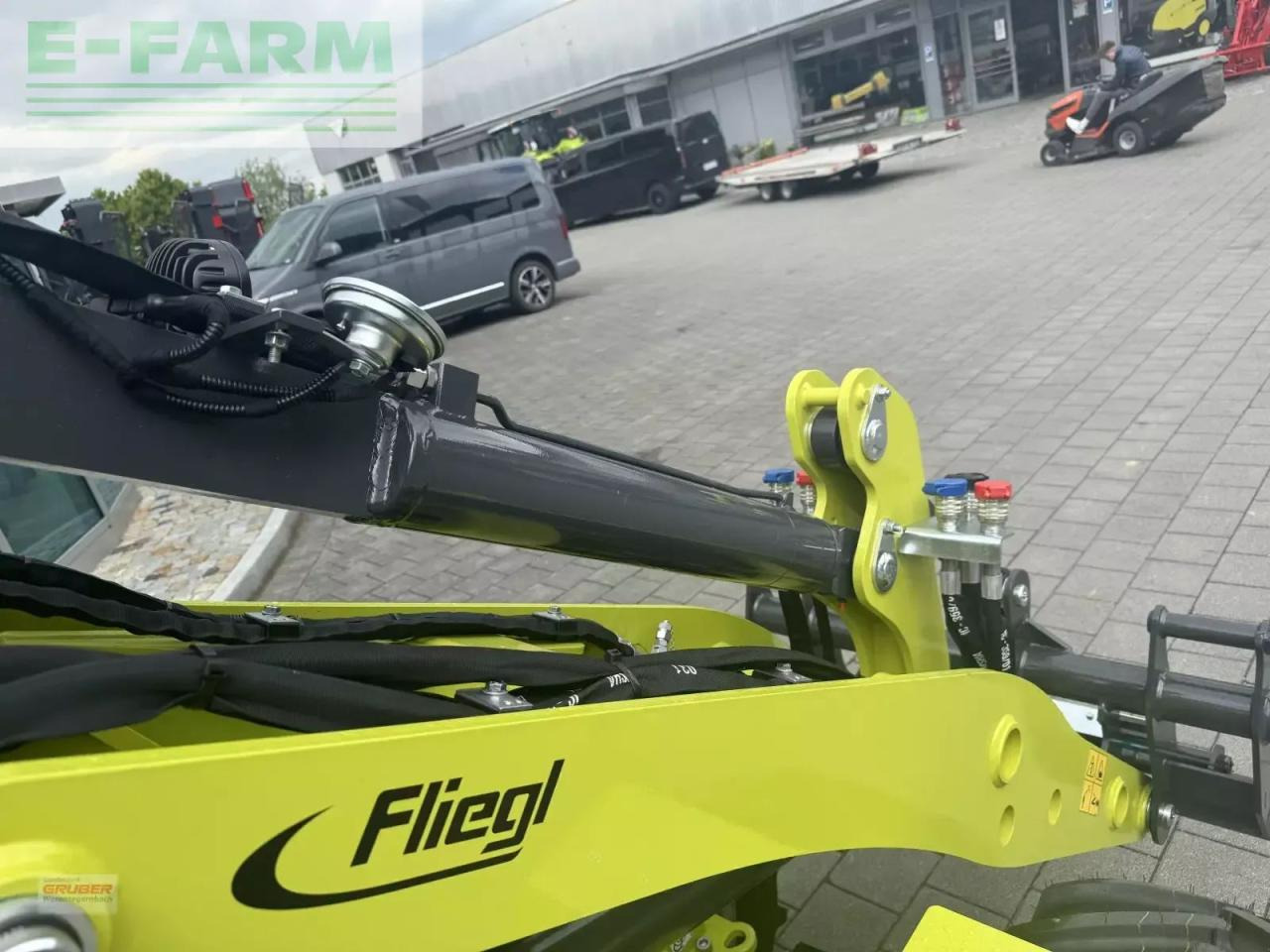 Máy xúc lật bánh lốp Fliegl 25-27 inkl. 3 anbaugeräte: hình 13