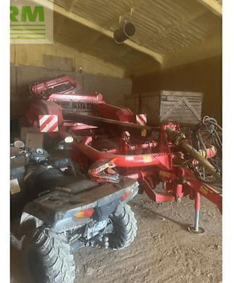 Grimme gt170 - Máy thu hoạch khoai tây: hình 4 Grimme gt170 - Máy thu hoạch khoai tây: hình 4