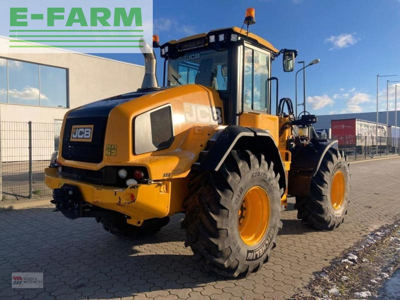 JCB 419s agri - Máy xúc mini: hình 5 JCB 419s agri - Máy xúc mini: hình 5