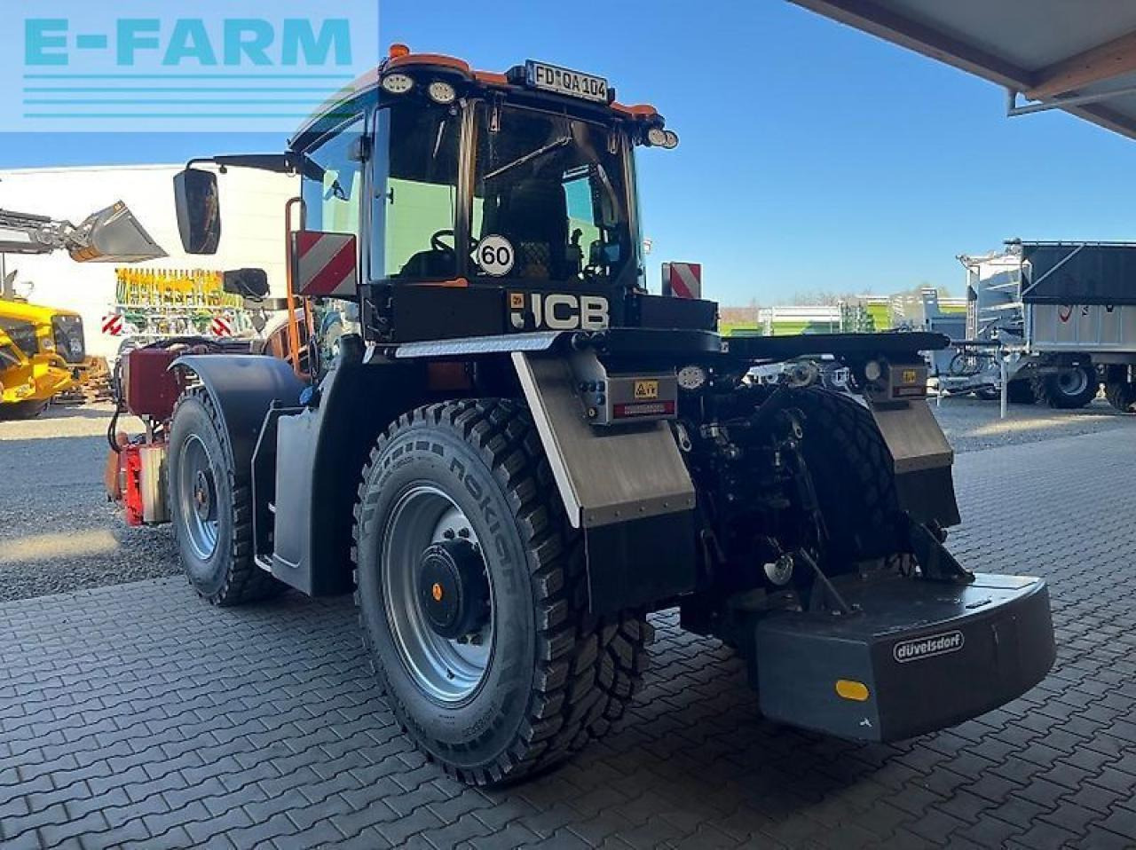 JCB 4220 fastrac icon kommunal - Máy cày: hình 4 JCB 4220 fastrac icon kommunal - Máy cày: hình 4
