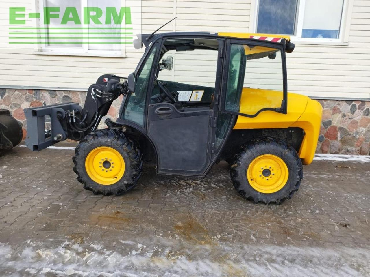 JCB JCB 515-40 TH - Xe nhấc hình viễn vọng kính: hình 1 JCB JCB 515-40 TH - Xe nhấc hình viễn vọng kính: hình 1