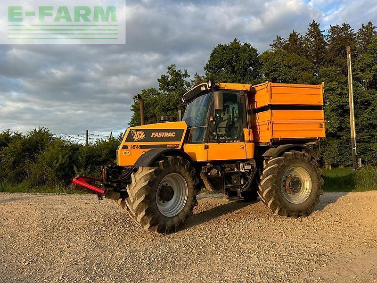 JCB fastrac 185/65 - Máy cày: hình 1 JCB fastrac 185/65 - Máy cày: hình 1