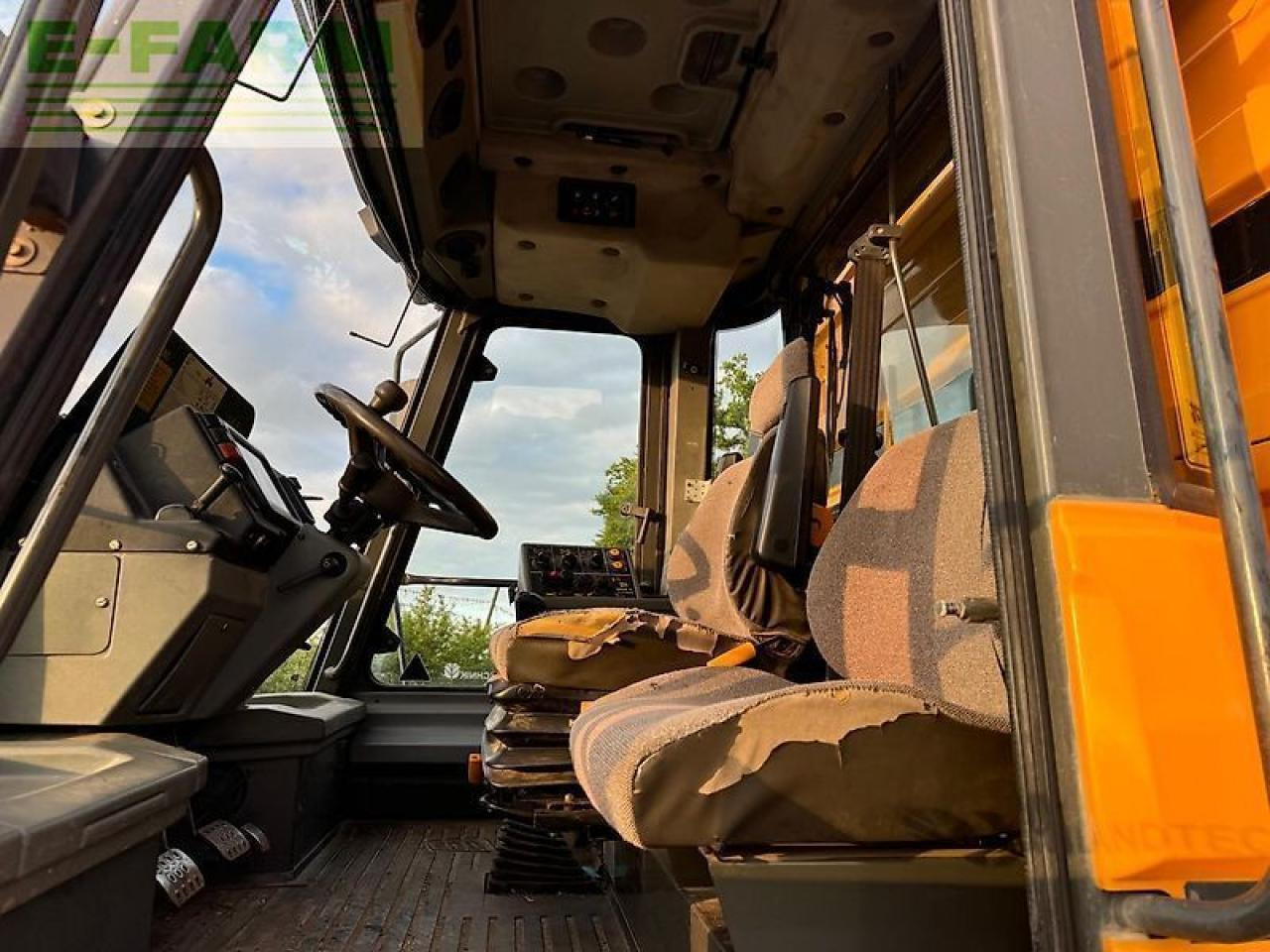 JCB fastrac 185 / 65 - Máy cày: hình 3 JCB fastrac 185 / 65 - Máy cày: hình 3